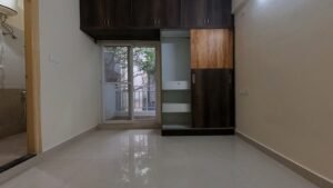 2 BHK Flat For Sale 8