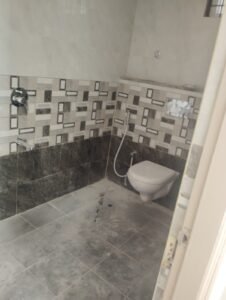 🏡 2 BHK Flat for Sale – 1095 Sqft | East Facing 10