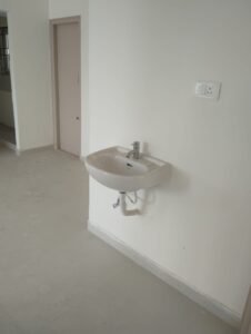 🏡 2 BHK Flat for Sale – 1095 Sqft | East Facing 12